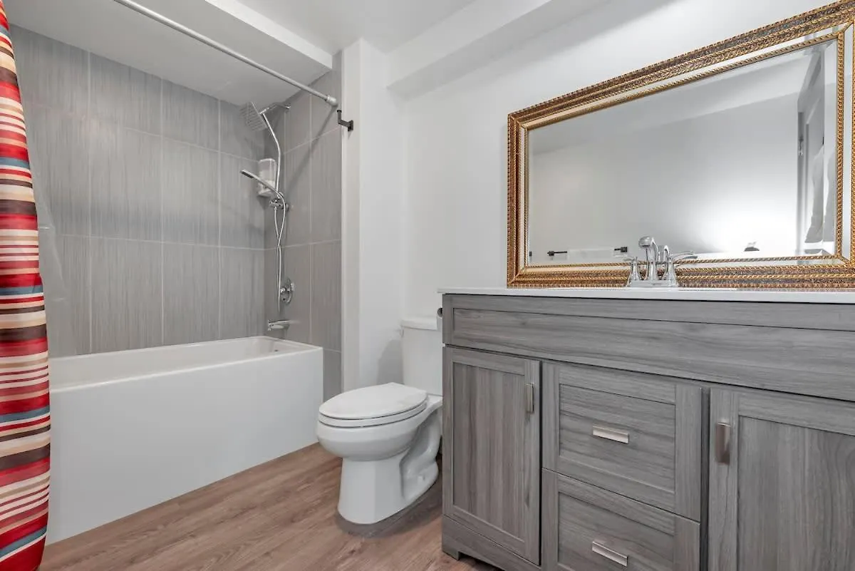Tranquil Oasis 2 Bedroom Suite With Pool View فكتوريا بيت للعطل